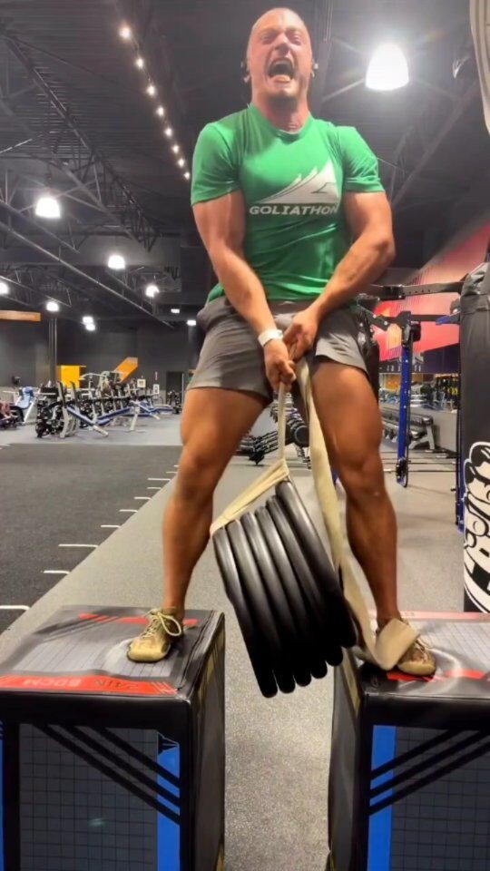 “Power is earned by those who dare to pick it up.”

Strong lifts and powerful work courtesy of @genemoves 💪🏼💪🏼

@genemoves Thanks for sharing all the mindful training methods, Grant! Awesome work with your movement 🤙🏼